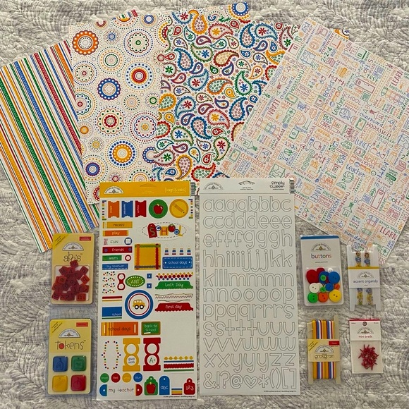 ✏️📚 DOODLEBUG DESIGN INC. SCHOOL & TEACHER DIY SCRAPBOOK BUNDLE! 12 PIECE LOT! - Picture 2 of 14